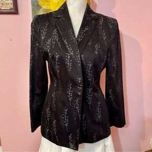 💥Host Pick💥 Vintage Moschino Cheap & Chic Floral Embossed Black Blazer